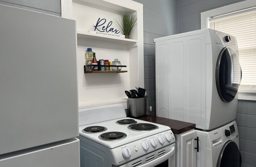 Lake Worth Cottage | Florida Boho -1 Bedroom Cottage
