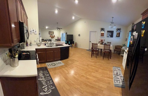 Winter Haven House | Florida ChillnSunshine by Day, Fire Pit Nights — 3BR with AC in Winter Haven