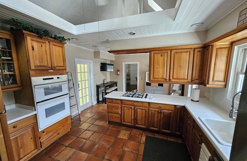 Palmetto House | Florida Hayes House! 111