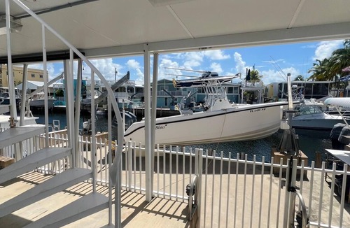 Tavernier Cottage | Florida Keys Waterfront with Boat Dock