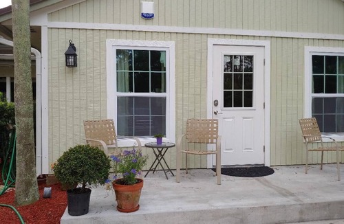 Jupiter Farms Apartment | Florida Studio Retreat