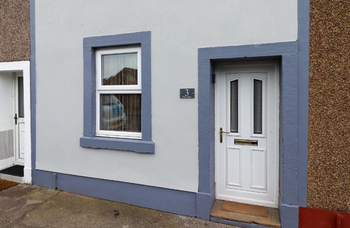 Calder Bridge House | Flosh Cottage