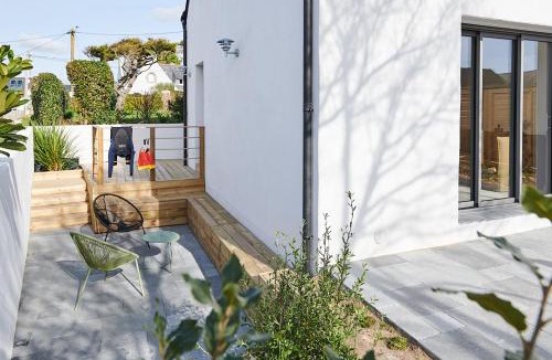 Plouharnel House | Flouka