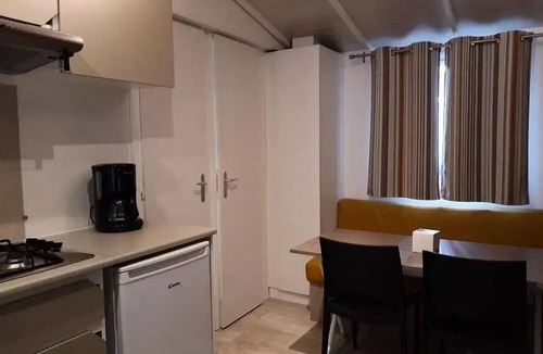 Saint-Antonin Noble Val House | Flower Camping les Gorges de l'Aveyron * - Comfort mobile home + 23m² (2 bedrooms) + covered terrace for 4 people