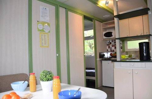Rieux-de-Pelleport Ski Chalet | Flower Camping LES MIJEANNES * - Chalet Standard 25m2 2 bedrooms 5 people