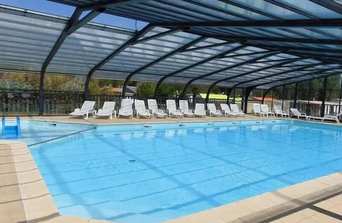Avrille House | Flower Camping Beauchêne * - Mobil-home Standard 30 m2/2 bedrooms - covered terrace 6 people