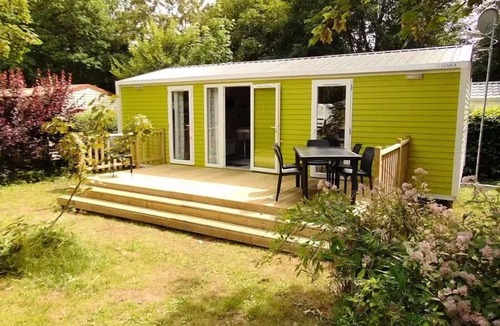 Avrille House | Flower Camping Beauchêne * - Mobil-home Standard 30 m2/2 bedrooms - covered terrace 6 people