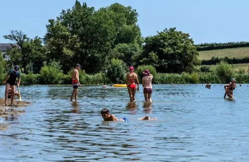 Verruyes House | Flower Camping Côté Lac * - Mobile home 3 bedrooms Relax Comfort 32m2 Terrace 15m2 + TV 6 persons