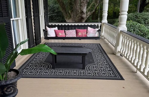 Summerville Historic District House | Flower Town Manor