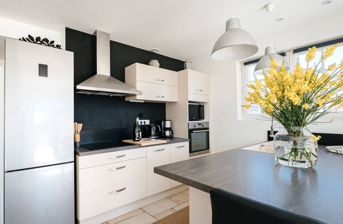 Cavillargues House | Flucht in die Domäne Givaudan by Interhome