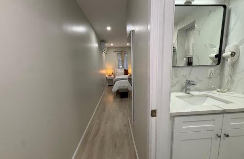 Murray Hill House | Flushing City Escape