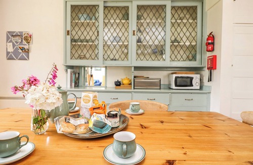 Gillan Cottage | Flushing Meadow