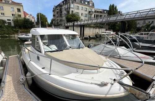 Cergy Boat Rental | FlW