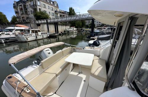 Cergy Boat Rental | FlW