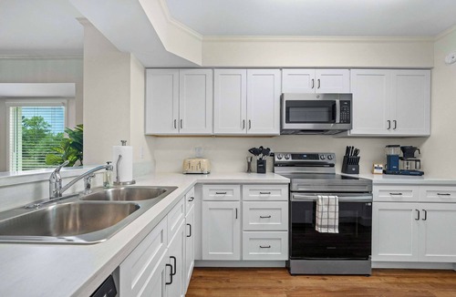Fairhope House | Fly Creek Collection - Bluff View