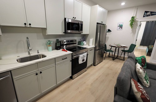 East Parkside Apartment | Fly Eagles Fly+ Stay Philly Adventure