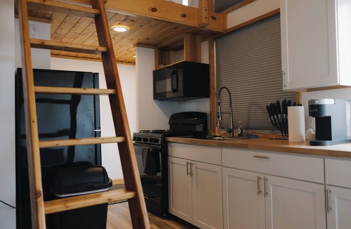 Big Lake Cabin | FLY8MA Pilot Lodge