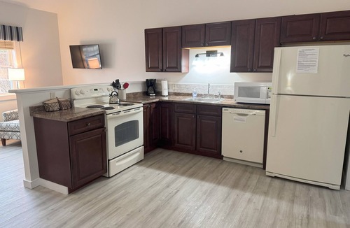 Southwest Harbor House | Flying Mountain Townhouse