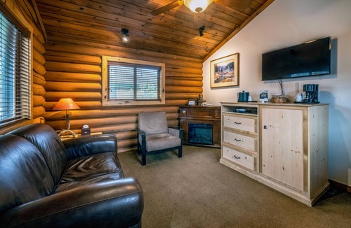 Alpine Cabin | Flying Saddle Resort