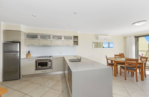 Flynns Beach Apartment | Flynns Beach Resort