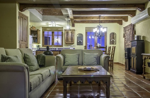 Nopolo Villa | FN246- 3 Bedroom Private Villa