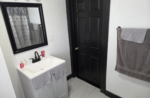 Town of Union Apartment | FNR Suites, Washington Ave, Endicott, NY