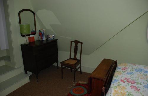 North Sutton Hotel | Follansbee Inn