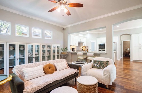 Folsom House | Folsom 4BR Retreat - Backyard & Parking