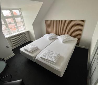 Bindslev House | Folsted - Værelse 201 fri parkering