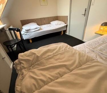 Bindslev Hotel | Folsted - Værelse 205 fri parkering