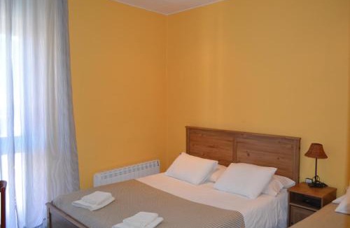 Castellfollit de la Roca Hostel | Fonda Ca La Paula
