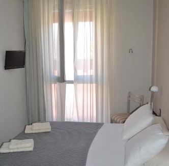 Castellfollit de la Roca Hostel | Fonda Ca La Paula