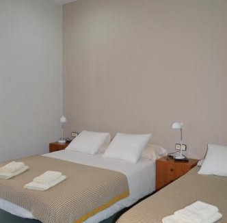 Castellfollit de la Roca Hostel | Fonda Ca La Paula