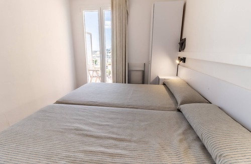 L'Estartit Hostel | Fonda Can Dalfó by Vivere Stays