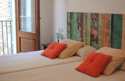 Torroella de Montgri House | Fonda Mitjà