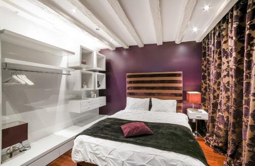 Bourg-de-Four Apartment | Fontaine