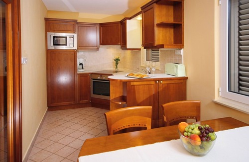 Island Hvar Hotel | Fontana Bayside Park