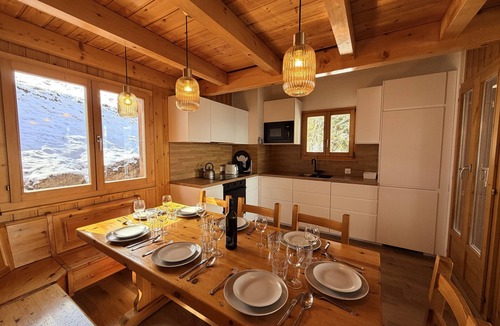 Salins Ski Chalet | Fontannets 001 COSY & MOUNTAIN chalet 10 pers