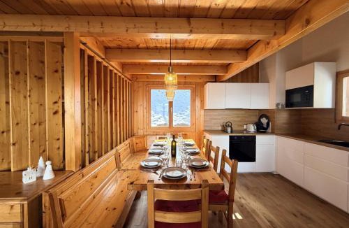 Salins Ski Chalet | Fontannets 001 COSY & MOUNTAIN chalet 10 pers