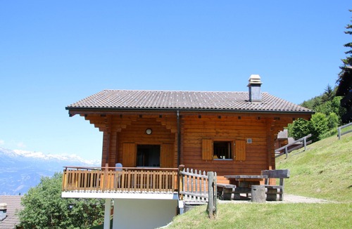 Salins Ski Chalet | Fontannets 006 QUIET & SUPERIOR chalet 10 pers