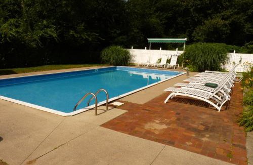 Wells Hotel | Footbridge North Hotel