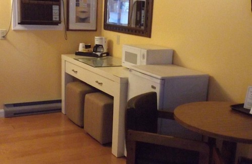 Wells Hotel | Footbridge North Hotel