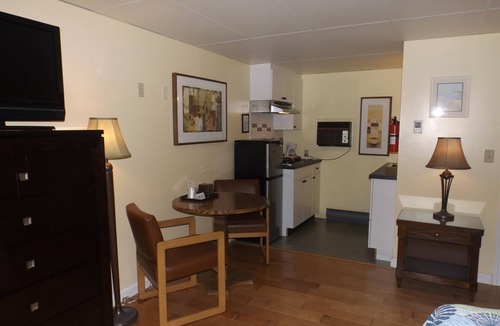 Wells Hotel | Footbridge North Hotel