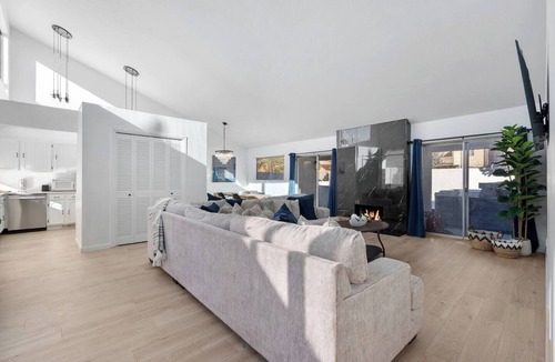 Northeast Heights House | Foothills Retreat with Hot Tub and Courtyard!