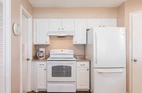 Galveston House | Footprints, fabulous 4/3 beachfront home, perfect for multiple families.