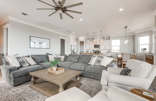 San Luis House | 'Footprints in the Sand' - Luxe Freeport Home!