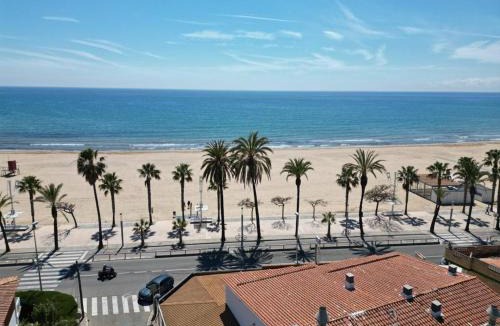 Cambrils Apartment | For a Stay Roesmar