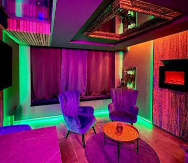 Coutiches Apartment | For Ever - Love Room