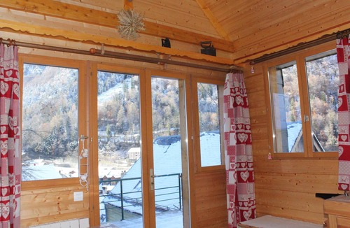 Cauterets Ski Chalet | For rent cute little Chalet. (Site; "les Hauts de Cauterets).