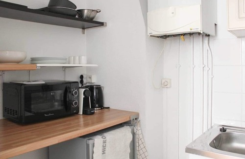 Ternes Apartment | For students and professionals-1 month min